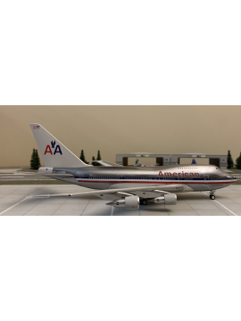 INFLIGHT 1:200 AMERICAN BOEING 747SP