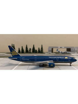 GEMINI JETS 1:400 VIETNAM AIRLINES BOEING 777-200