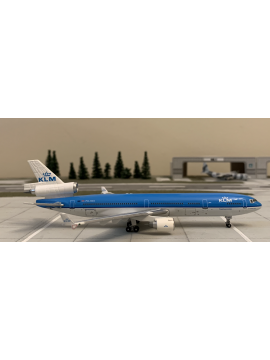 PHOENIX 1:400 KLM MD-11