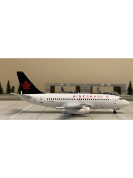 INFLIGHT 1:200 AIR CANADA BOEING 737-200