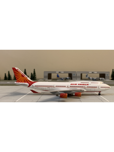 AVIATION 1:400 AIR INDIA BOEING 747-400
