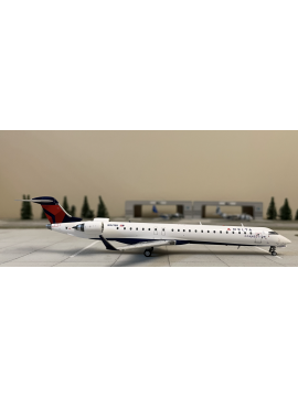 GEMINI JETS 1:200 DELTA CONNECTION BOMBARDIER CRJ-900