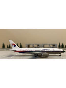 JC WINGS 1:400 MALAYSIA BOEING 777-200
