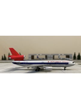 DRAGON 1:400 NORTHWEST ORIENT DC-10-40