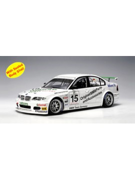 AUTOART 1:18  BMW 320i (E46) MACAU GUIA RACE 2004 WINNER J.MULLER #15 