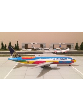 DREAM JETS 1:400 CONTINENTAL BOEING 777-200
