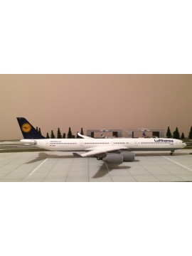 HERPA WINGS 1:200 LUFTHANSA AIRBUS A340-600